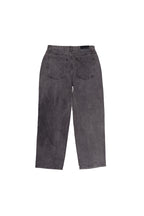 Jean Gris Lavado Corte Chill - detalle 2