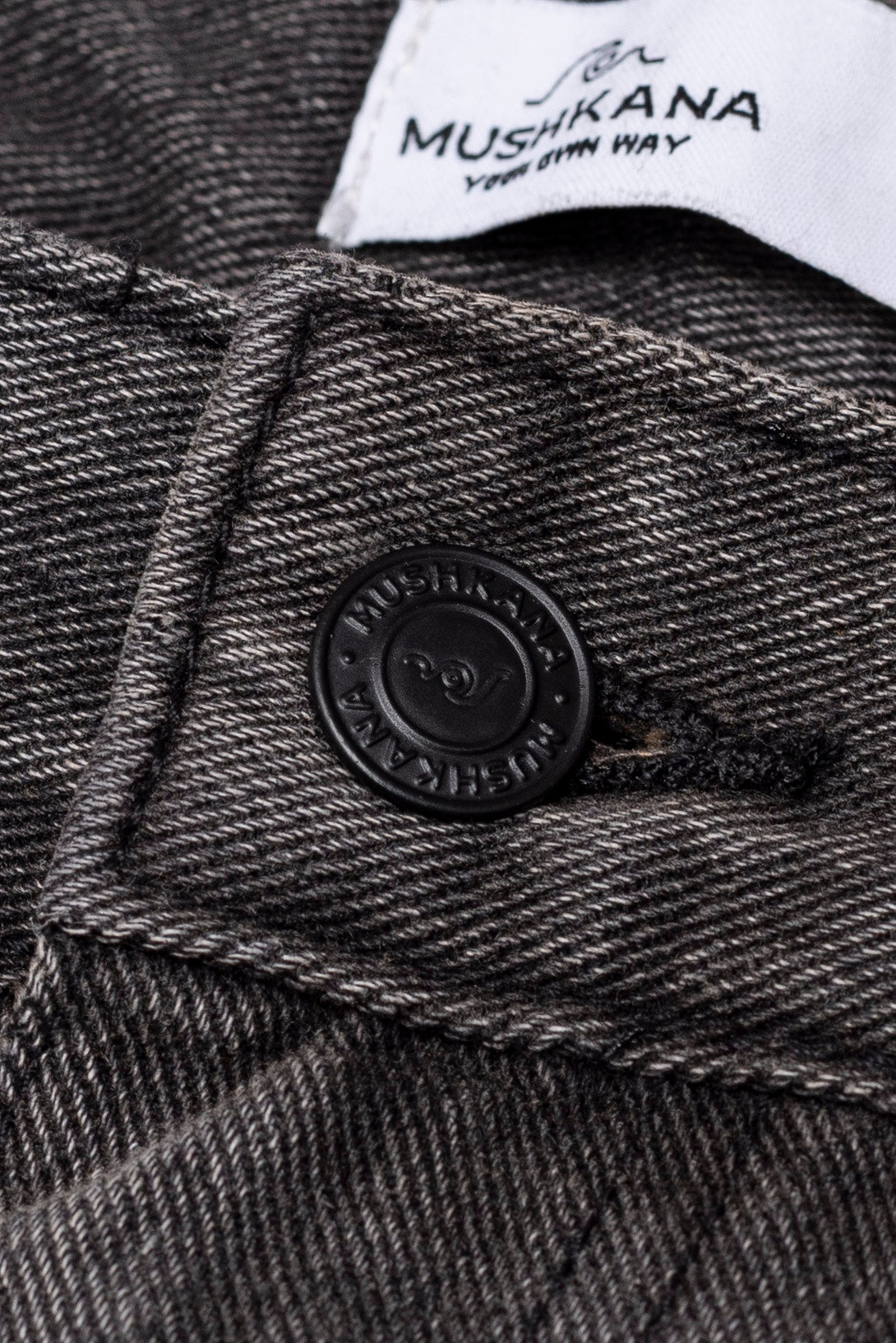 Jean Gris Lavado Corte Chill - detalle 7