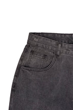Jean Gris Lavado Corte Chill - detalle 5