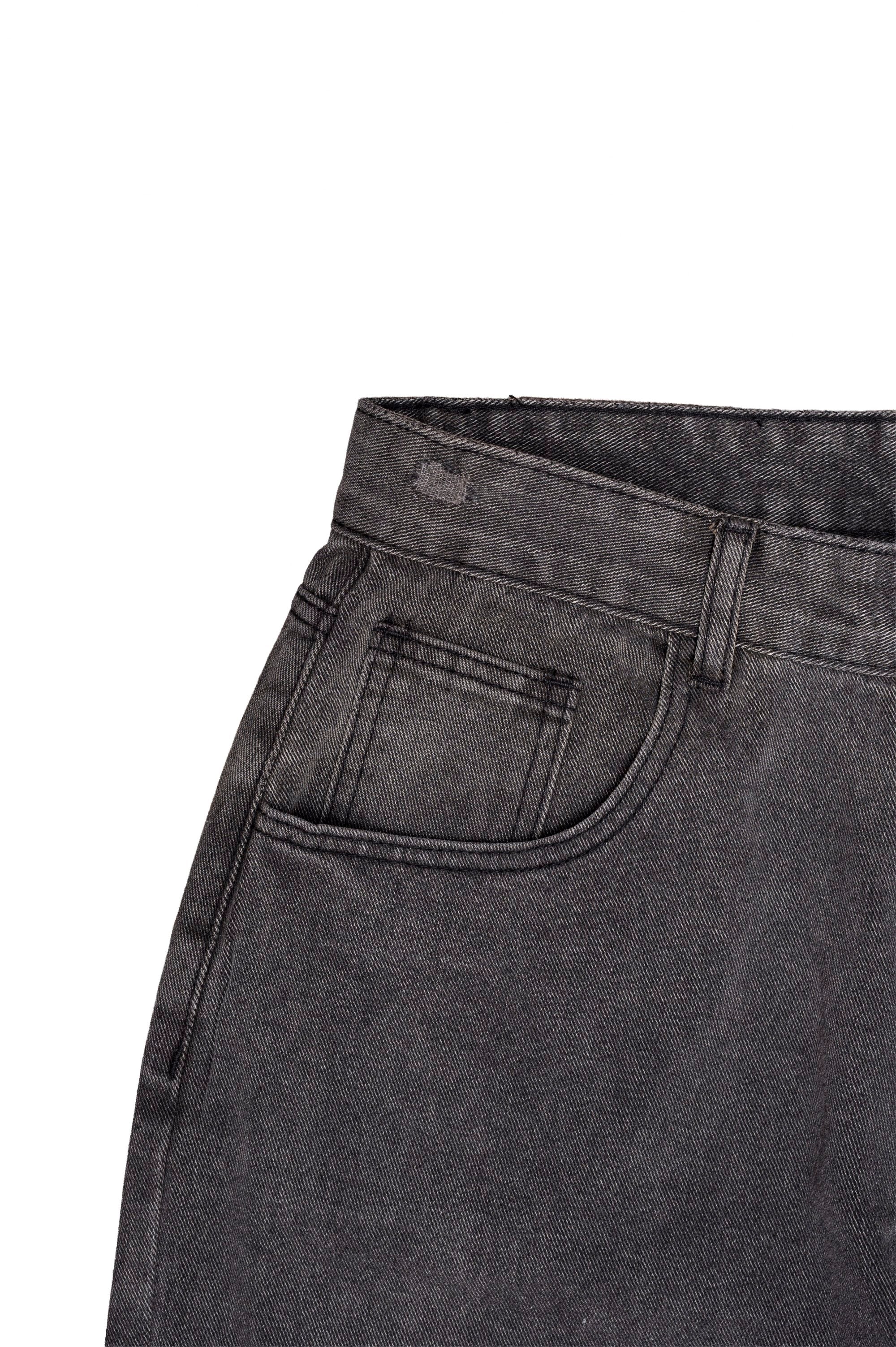 Jean Gris Lavado Corte Chill - detalle 5