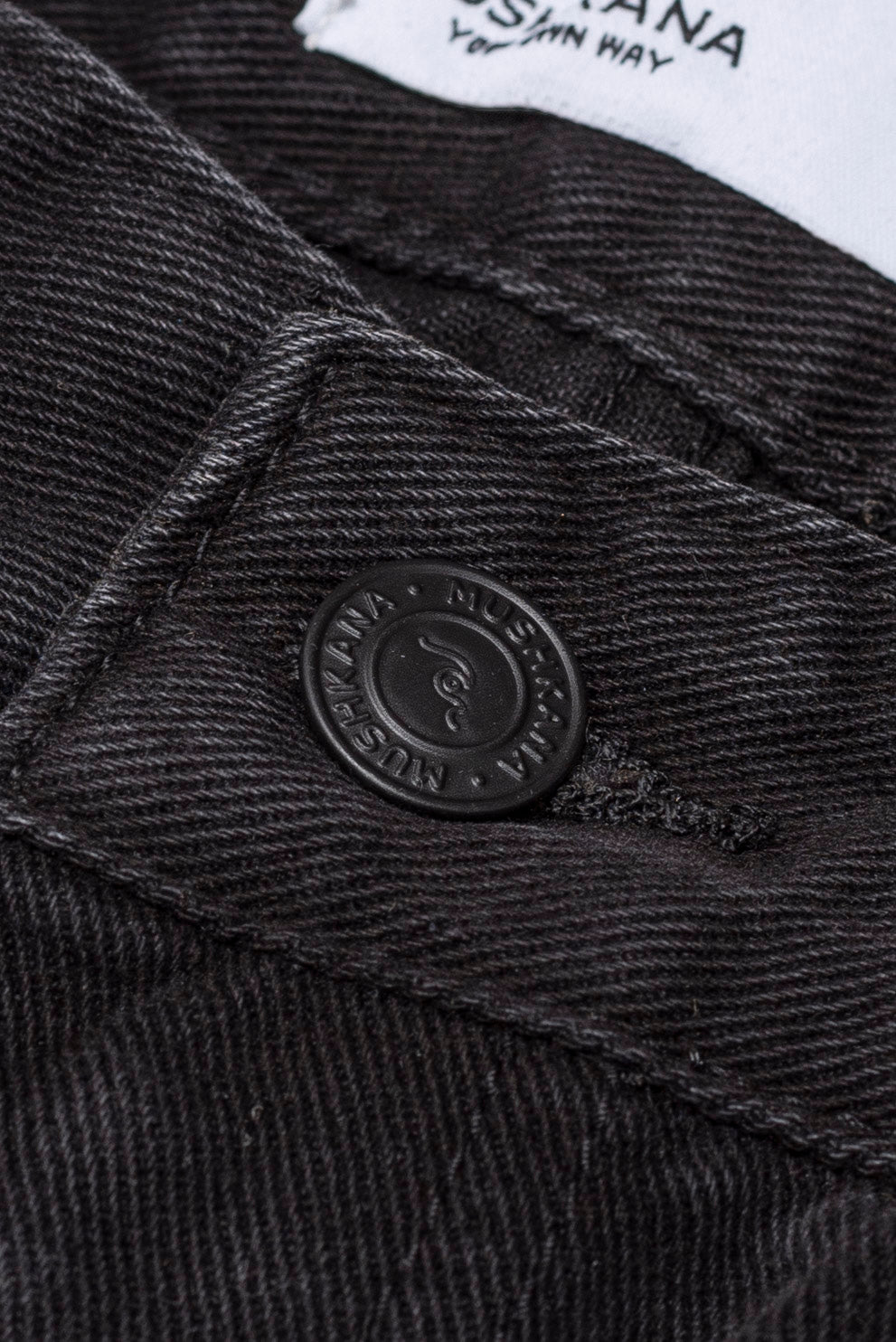 Jean Negro Lavado Corte Chill - detalle 7