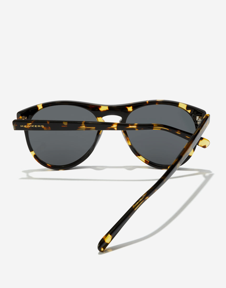 Paula Echevarría X Hawkers - Joker Polarized Carey Eco