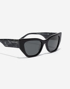 Manhattan - Polarized Granite Dark