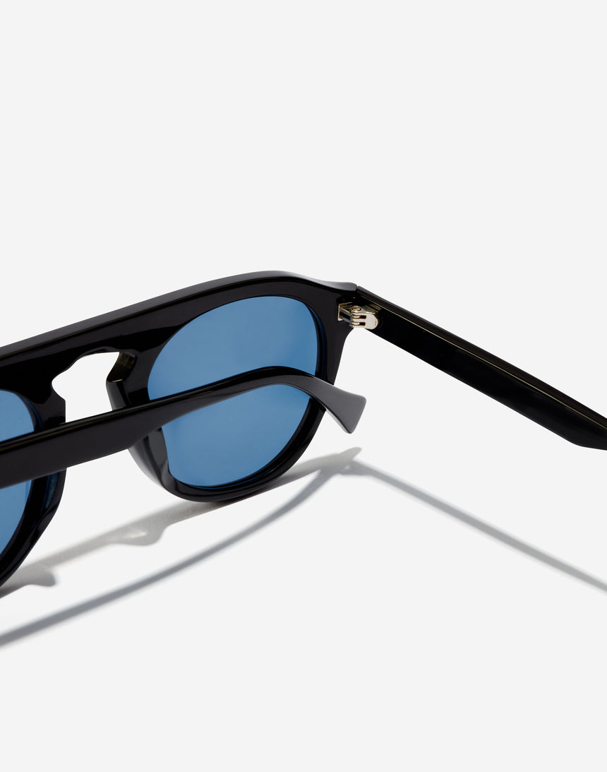 Paula Echevarría X Hawkers - Blast Blue