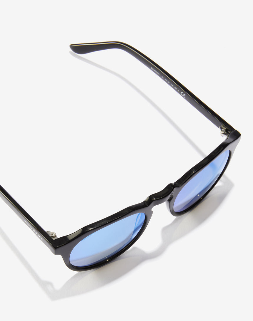 Diamond Black Clear Blue Warwick X