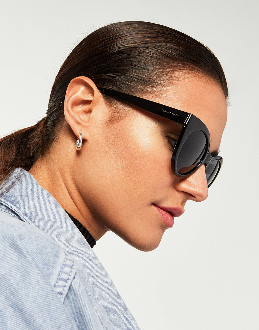 Divine - Polarized Black