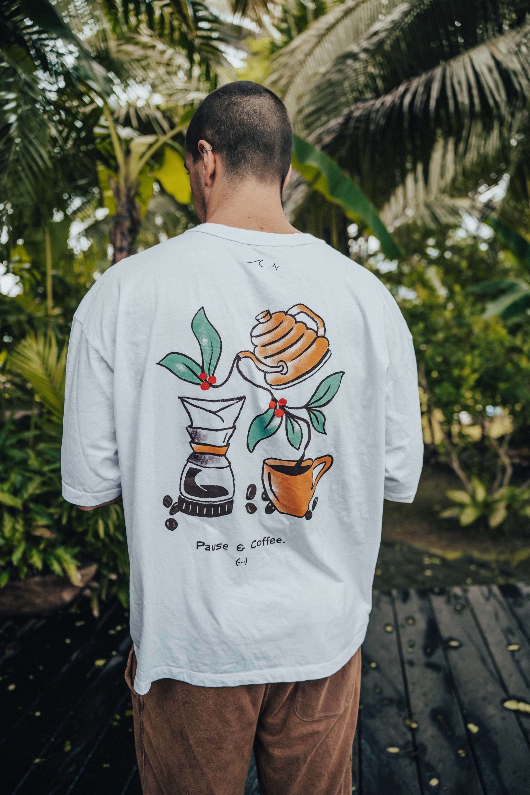 Remera Oversize Latte White