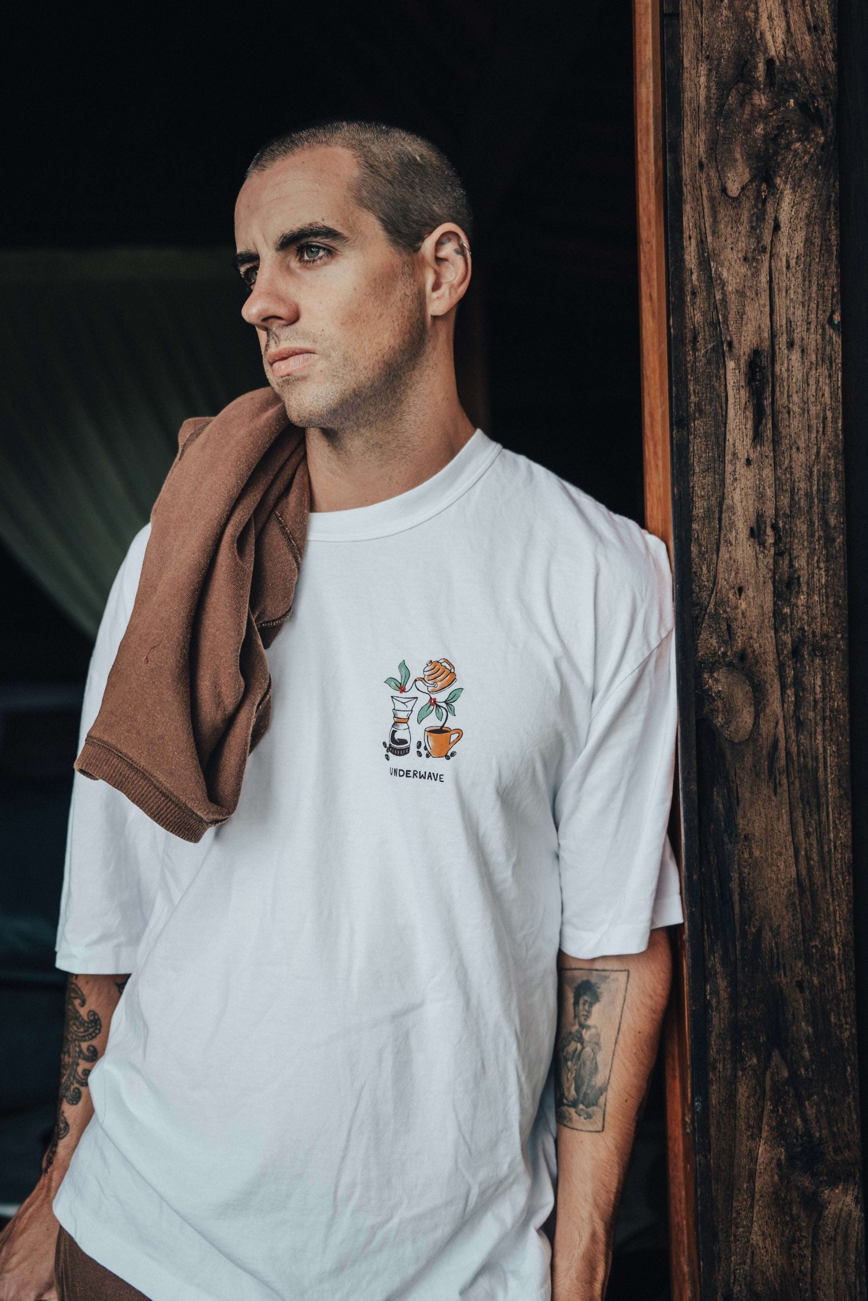 Remera Oversize Latte White