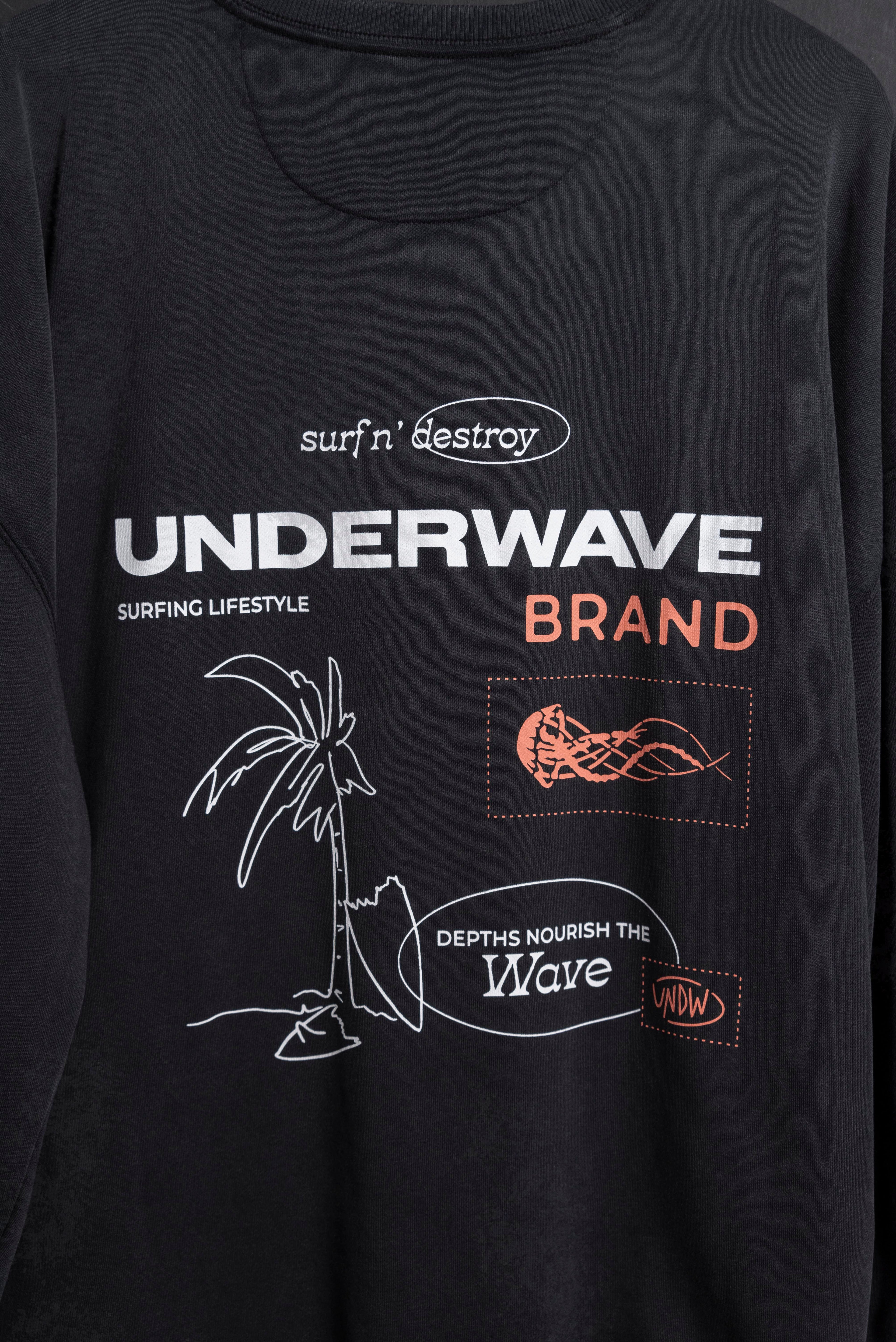 Crew Caleta Black Washed