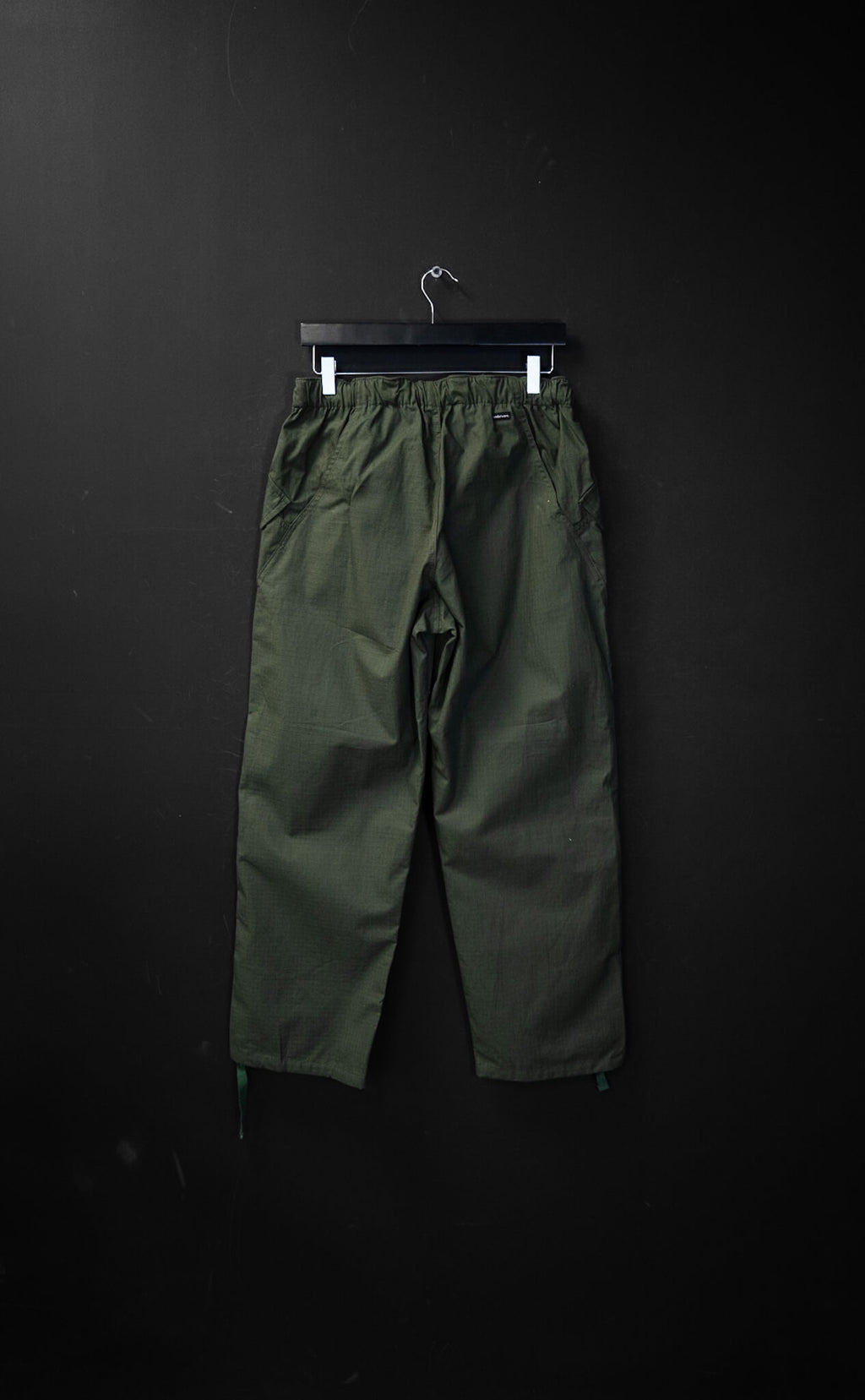 Pantalón Taiwan Verde Militar