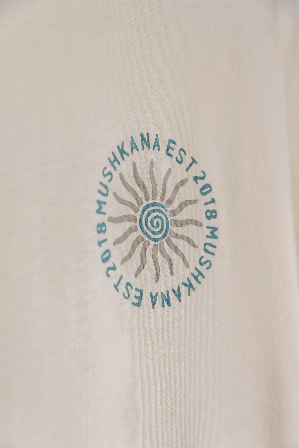 Remera Classic Fit Vainilla Sunny ss