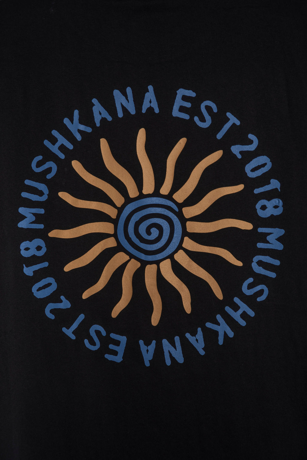Remera Over Black Sunny Sun ss