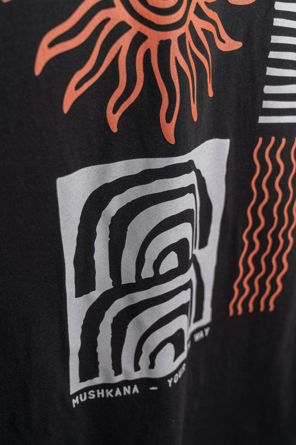 Remera Classic Fit Black Sun ss