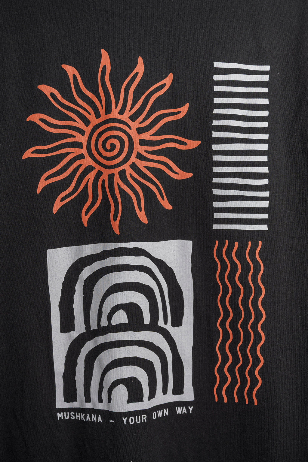 Remera Classic Fit Black Sun ss