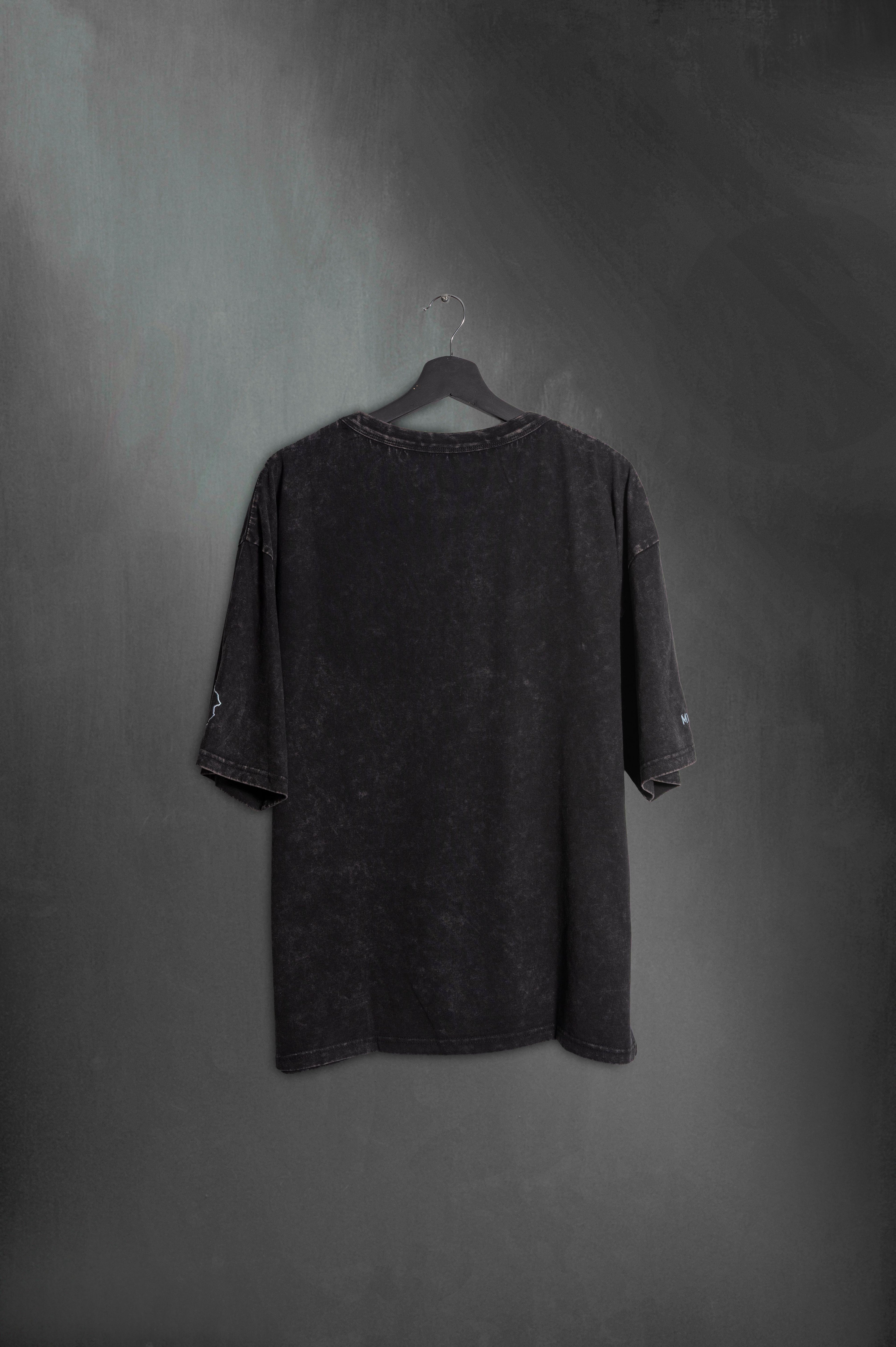 Remera Overbox Palacio Salvo Negro lavado