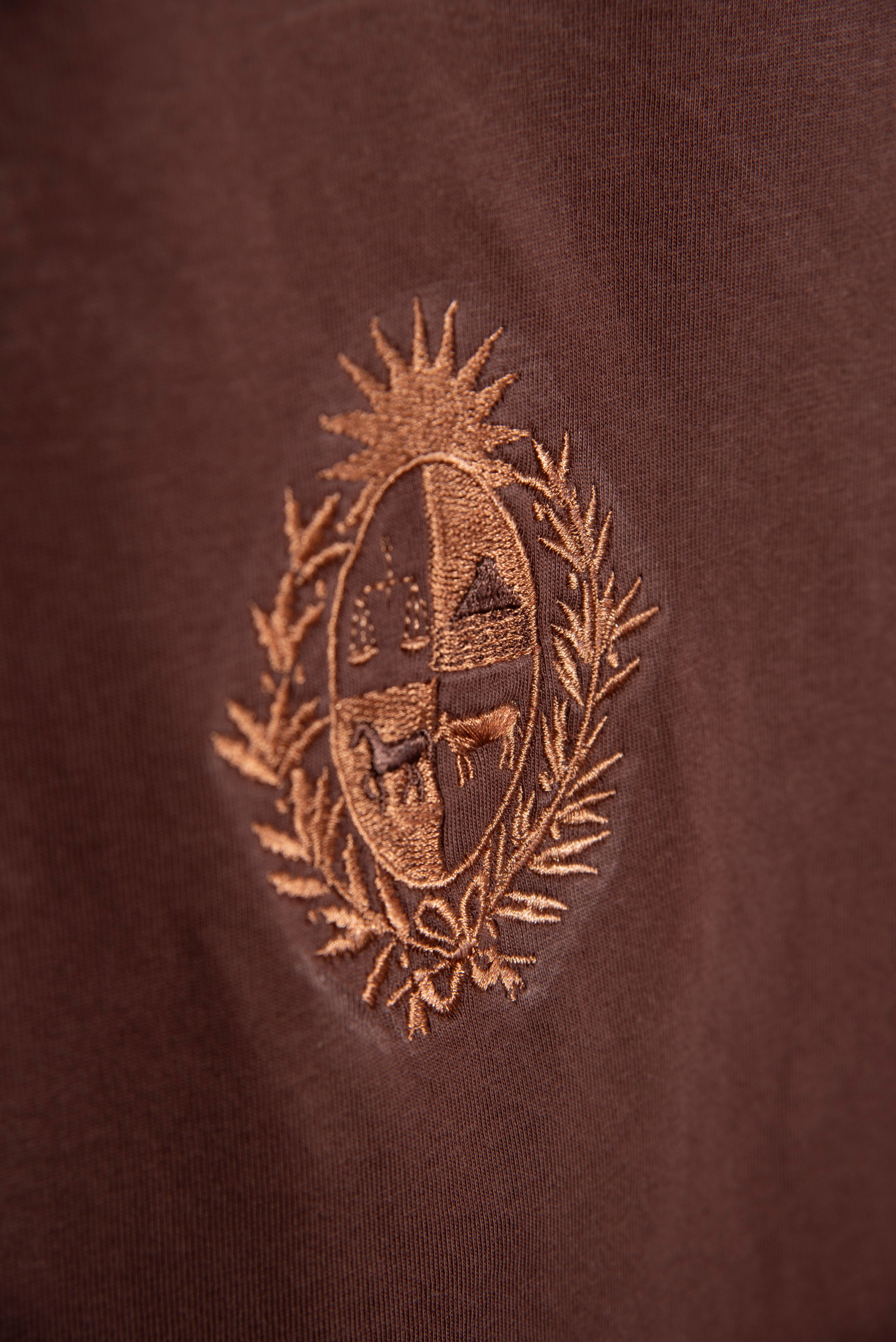 Remera Overbox Brown Escudo Uy