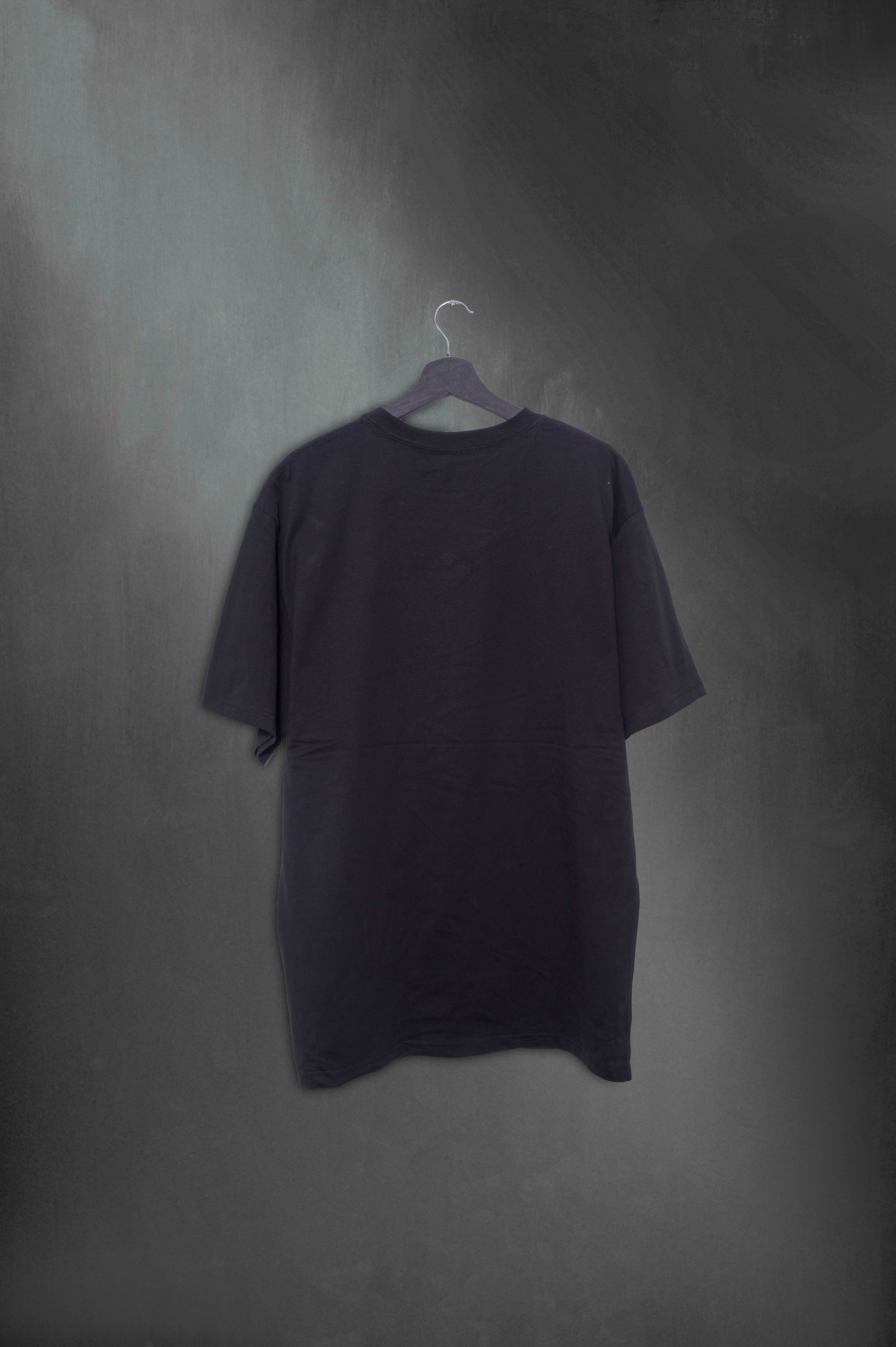Remera Mushkana Minimal Black Solid Oversize aa
