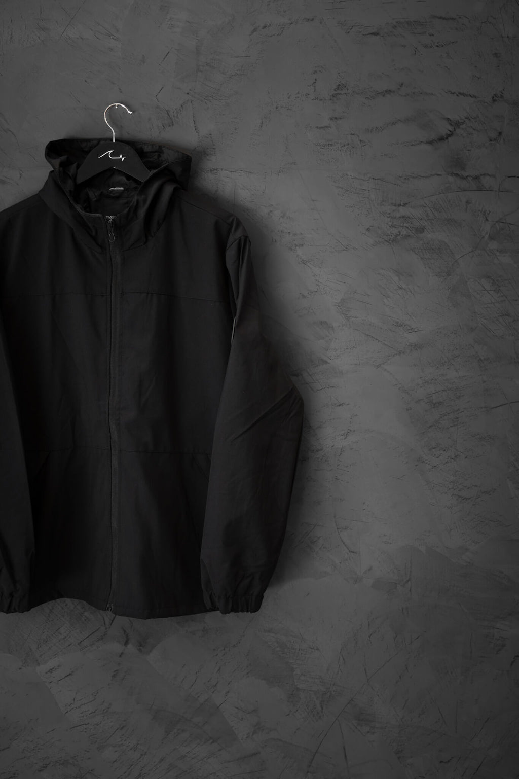 Campera Rompevientos Vind Black MM