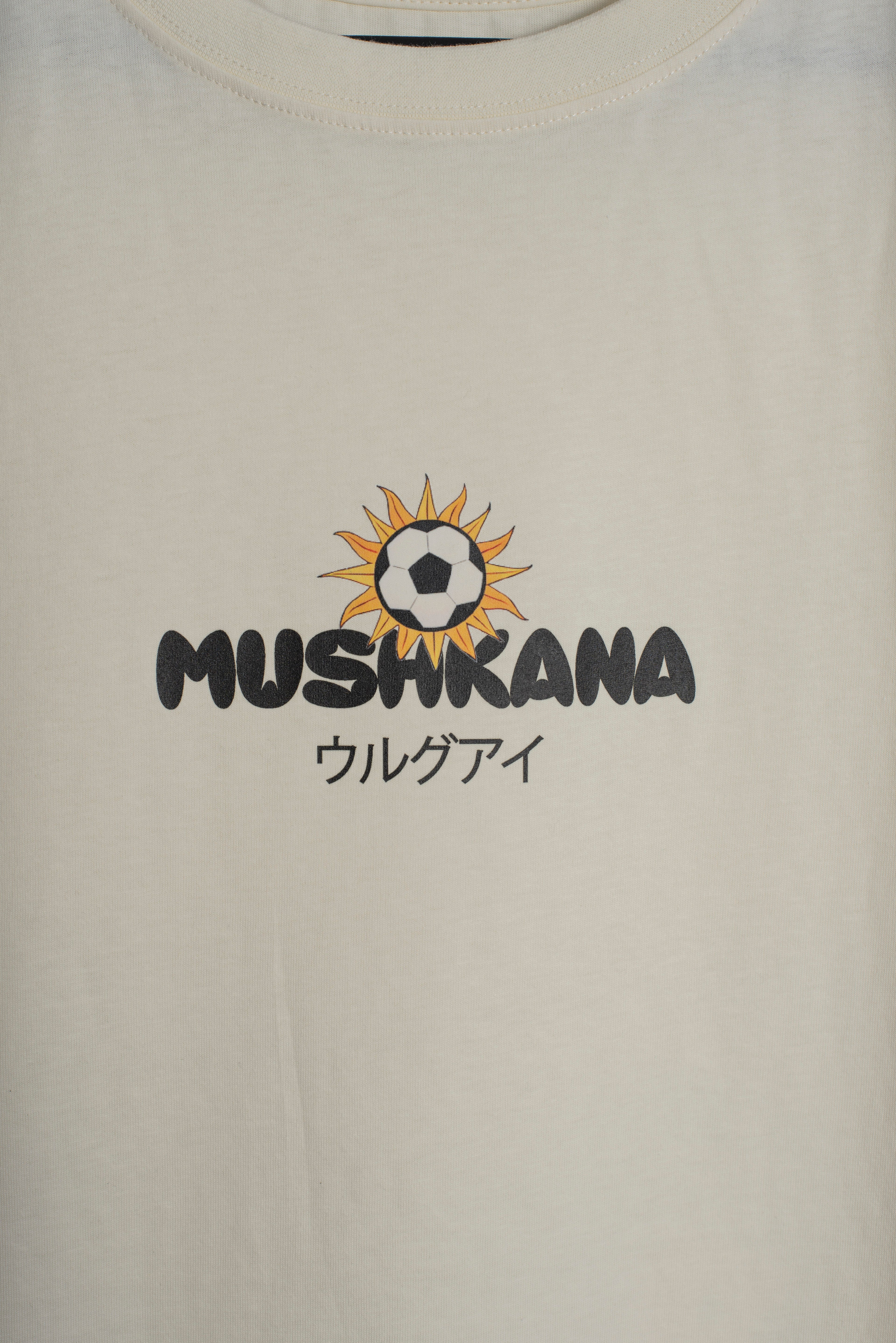 Remera Mundialito Oversized Vainilla