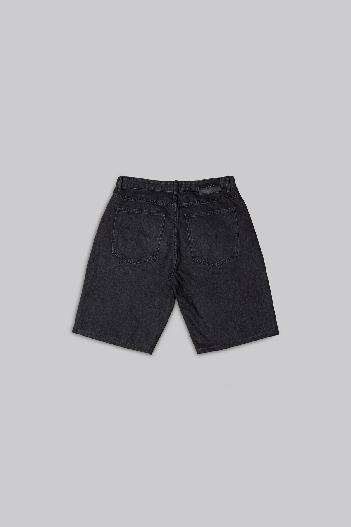 Bermuda de Jean Negro Lavado