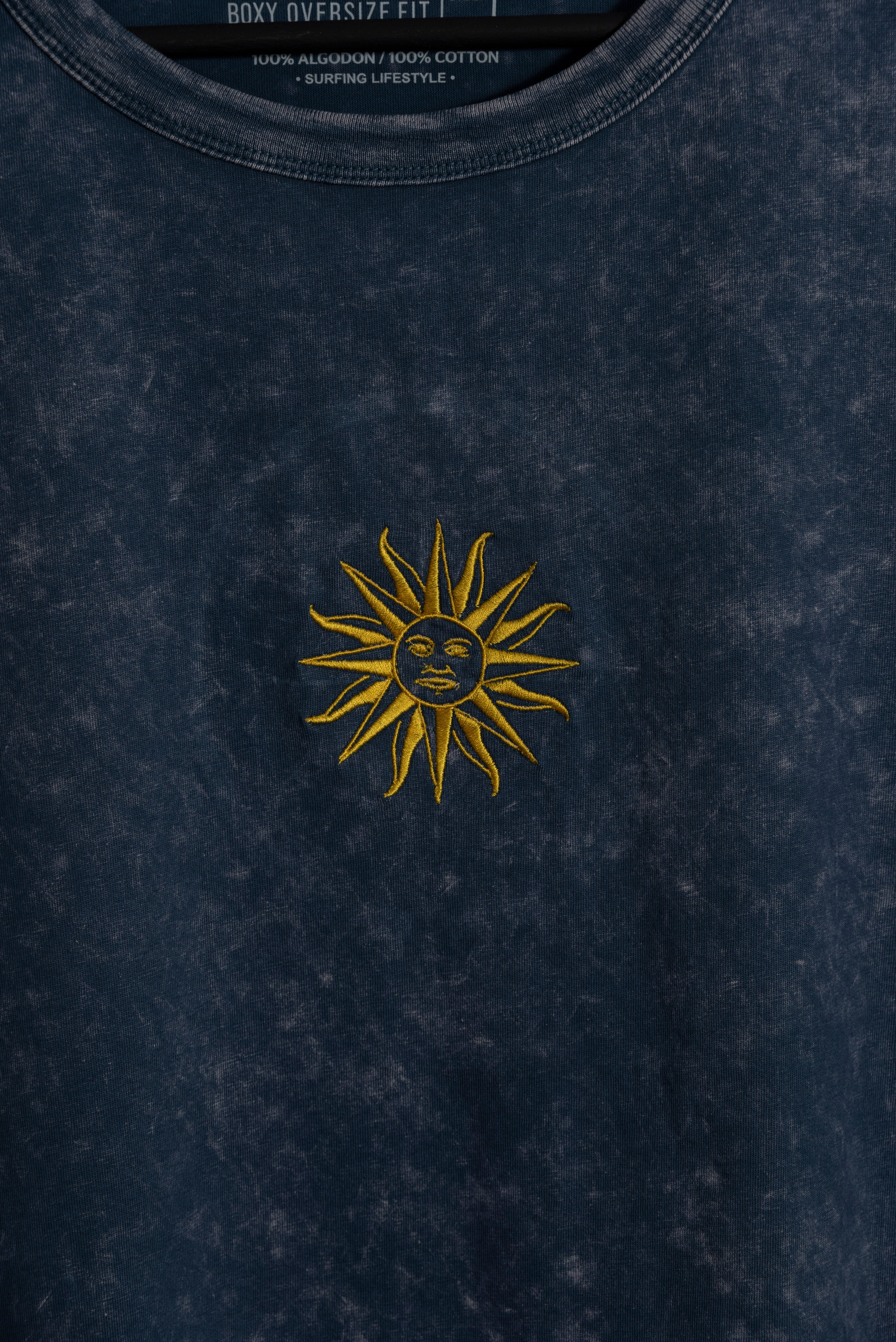 Remera Overbox Sol Azul Lavado