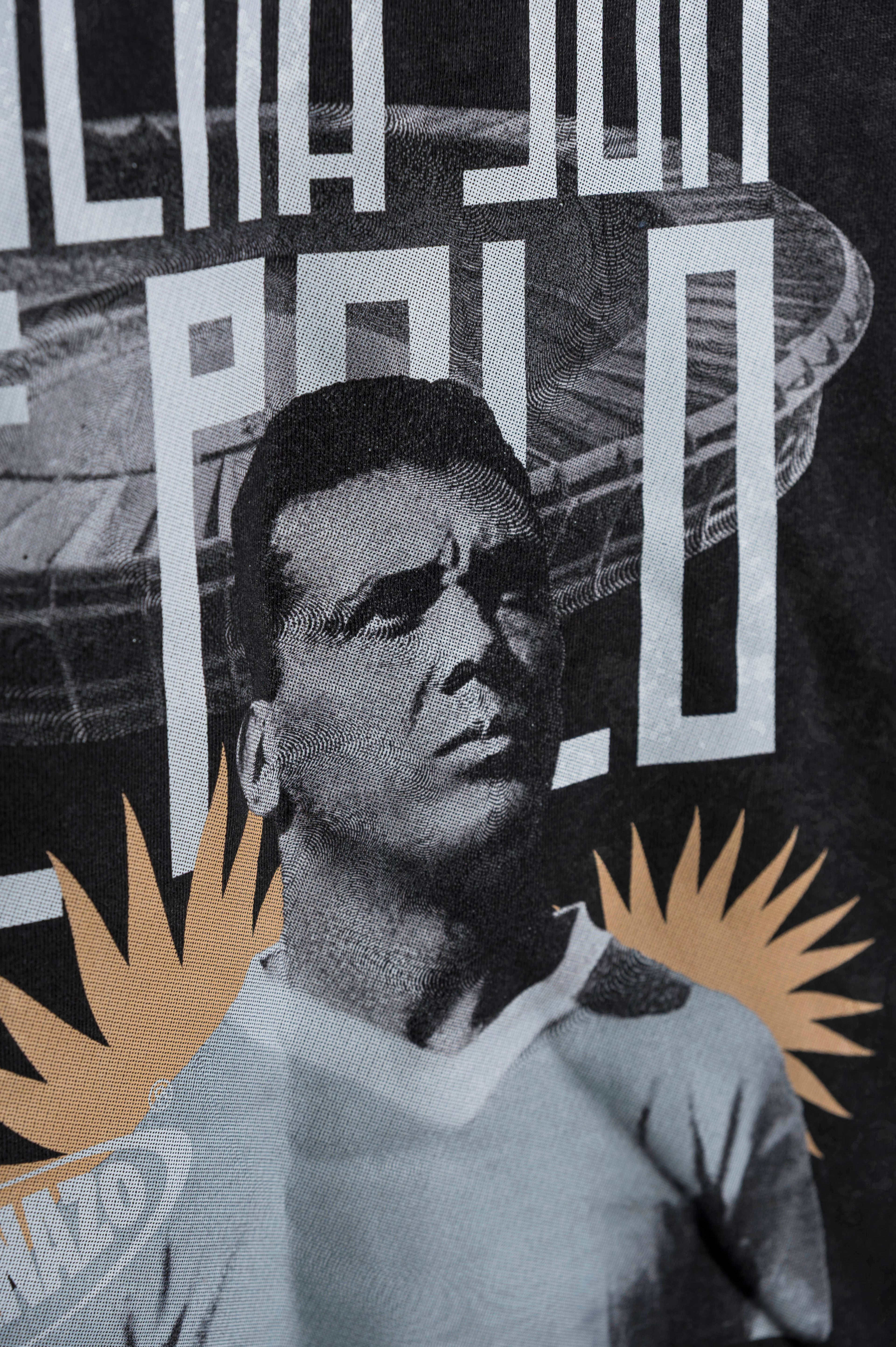 Buzo Negro Lavado – Los de Afuera Son de Palo
