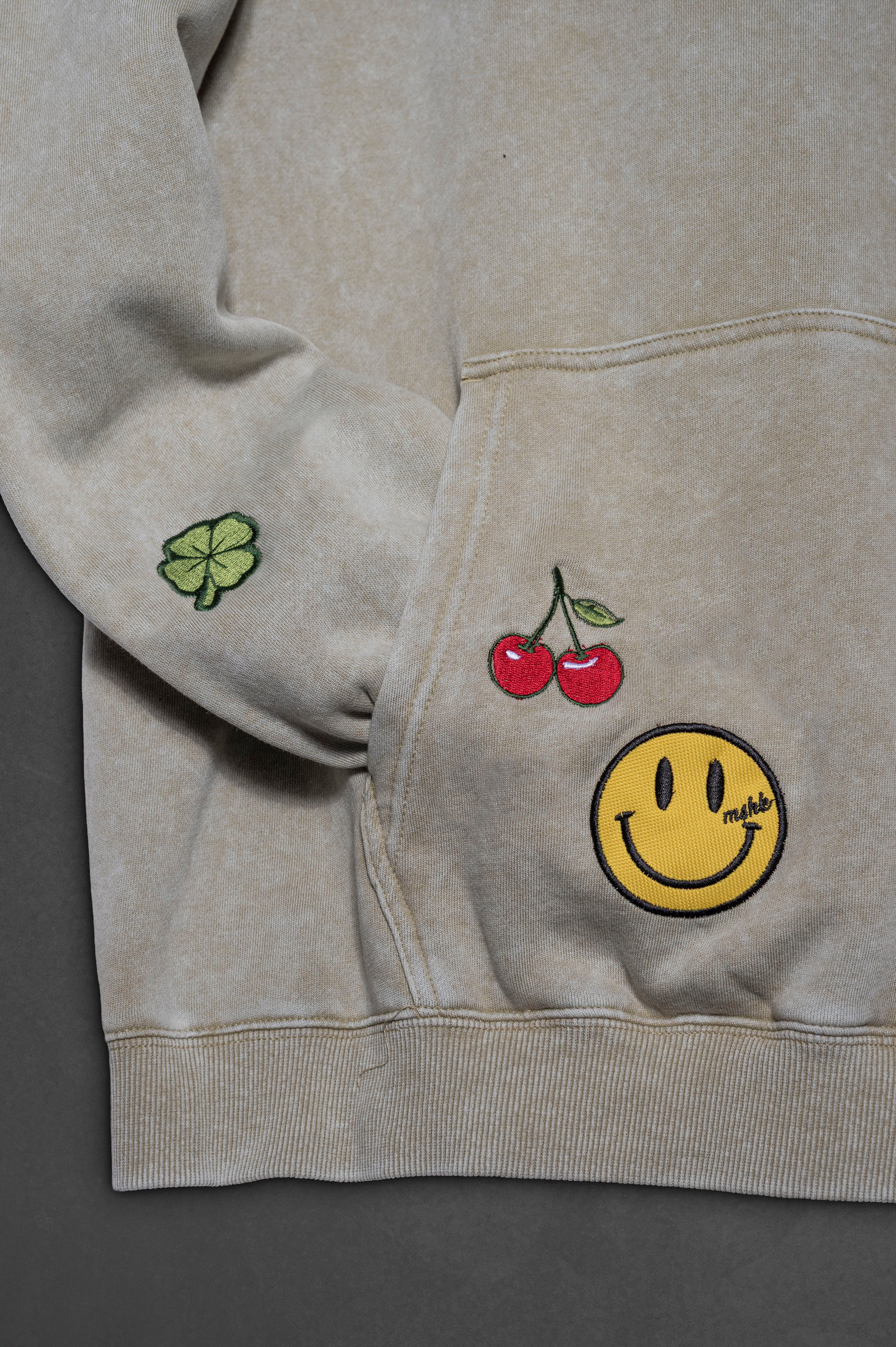 Canguro Khaki Lavado Lucky Mood