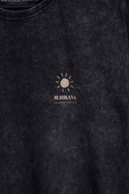 Remera Negra Washed Classic Do Not Disturb