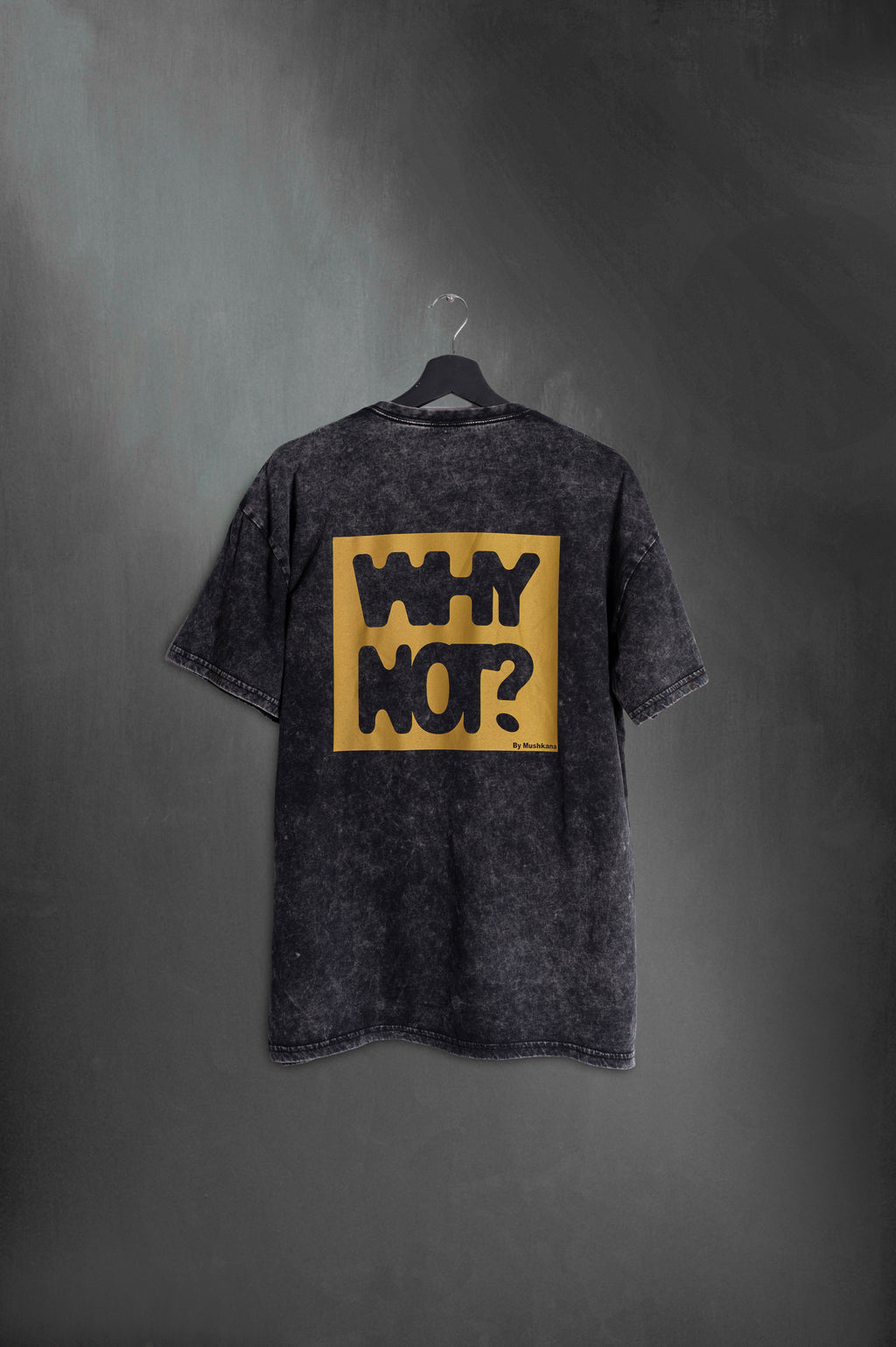 Remera Negra Washed Classic Why Not