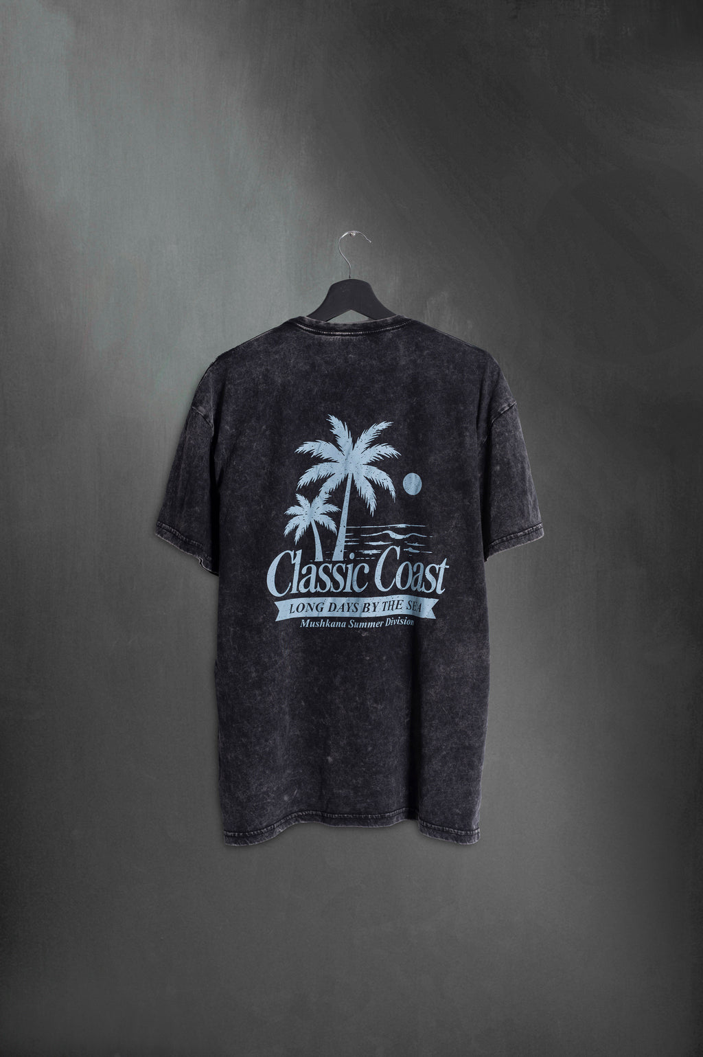 Remera Negra Washed Classic Coastal Club