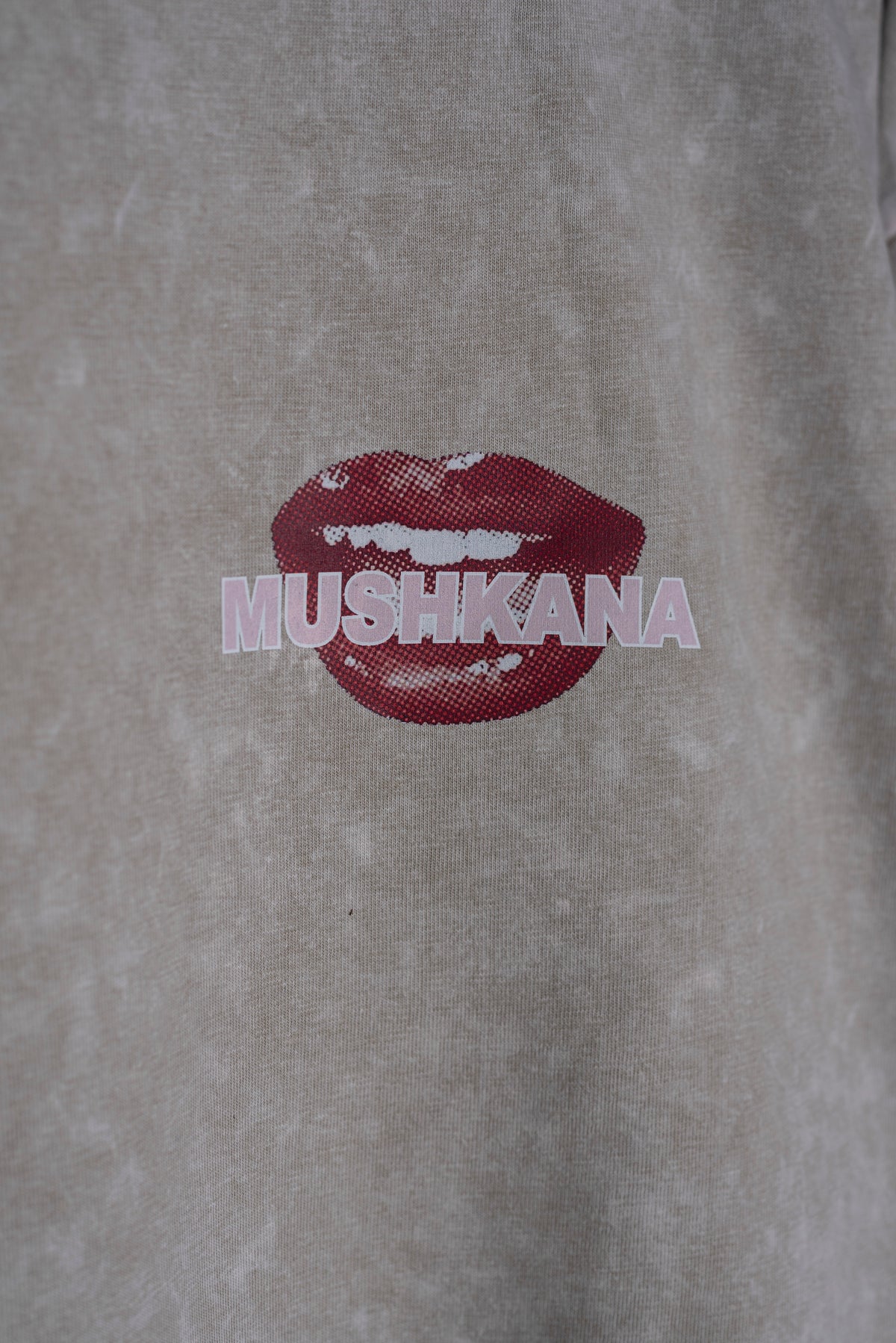 Remera Oversize Khaki Amor de Verano