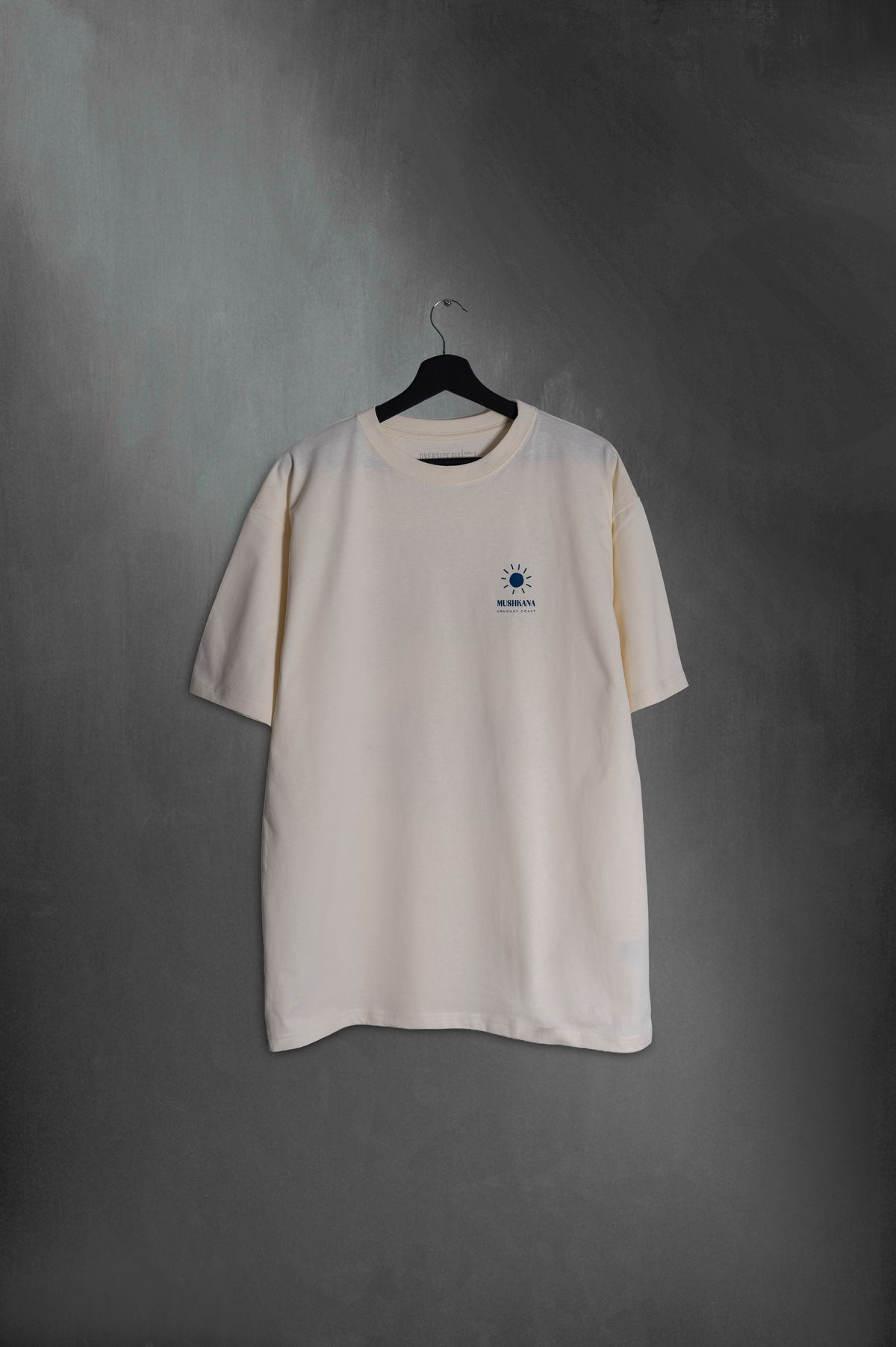 Remera Vainilla Oversized Do Not Disturb