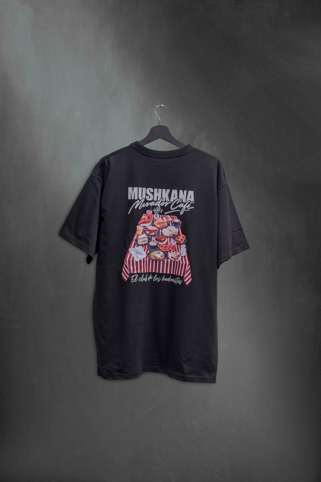 Remera Oversize Black Mirador Café