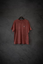 Remera Shape Red Washed