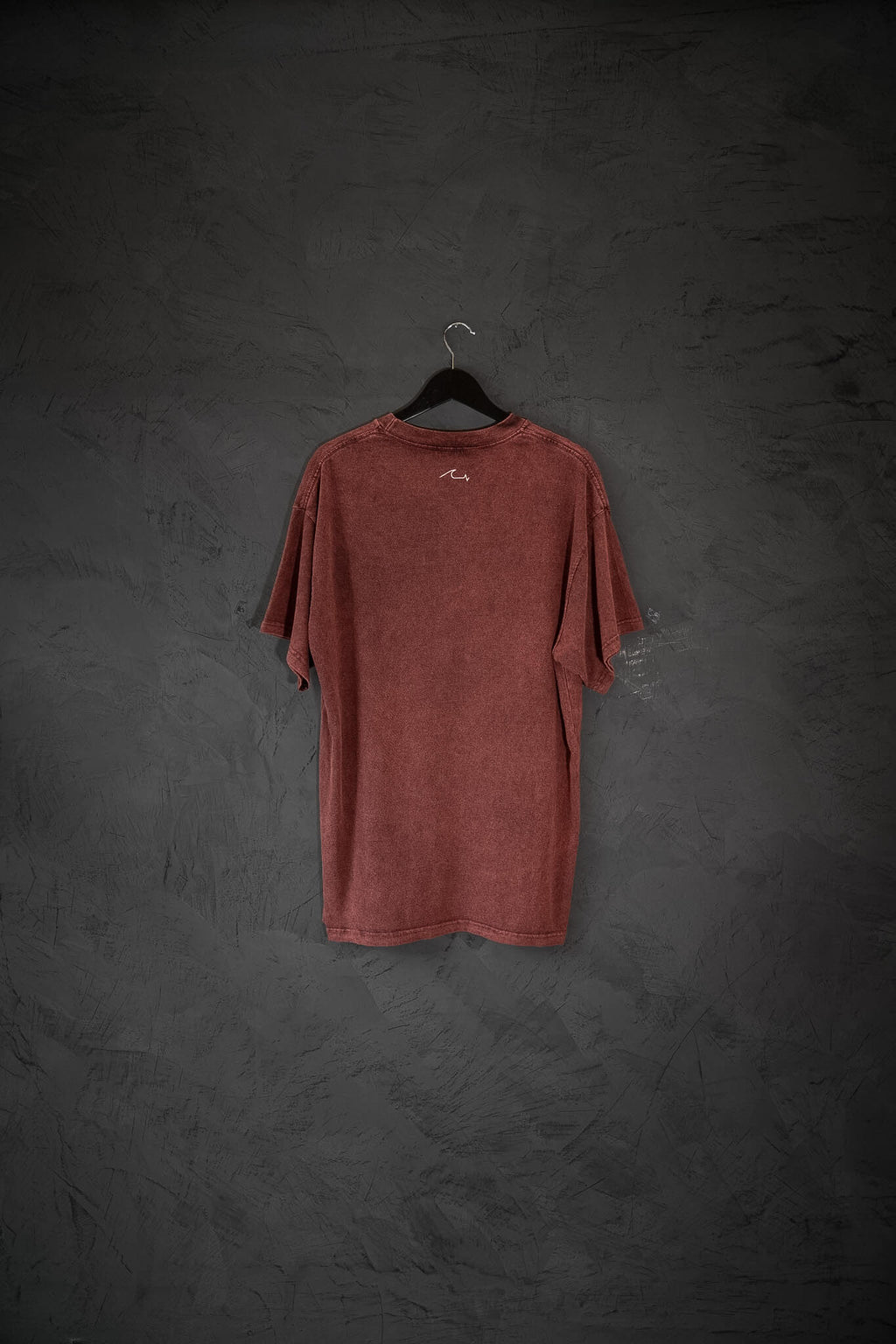 Remera Arista Red Washed