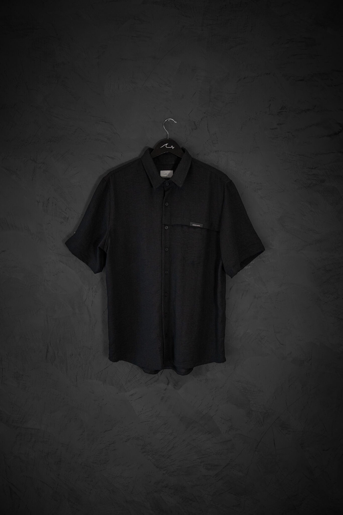 Camisa Neutral Black